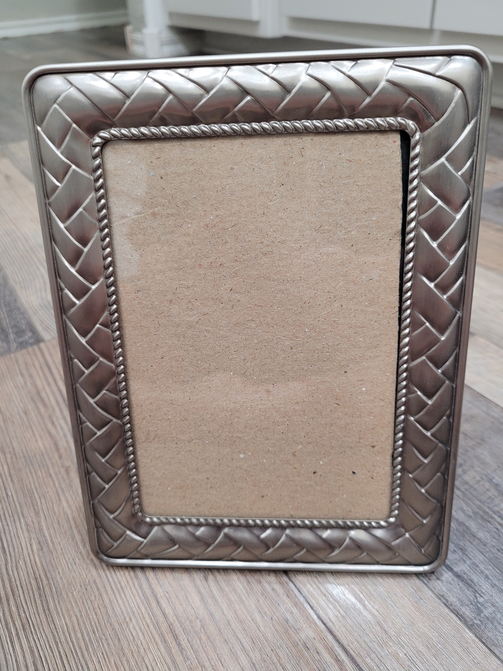 Fetco Photo Frame 5x7 Picture Basketweave APattern Brushed Brass